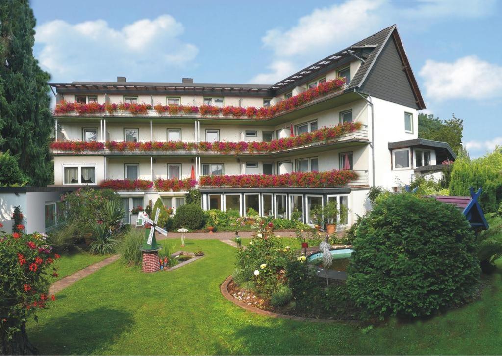 Hotel Aura Am Schloss Bad Pyrmont Exteriér fotografie
